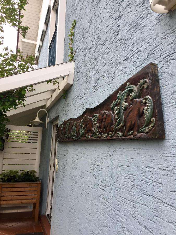 Blaues Haus Apartment Niederdorfelden Екстериор снимка