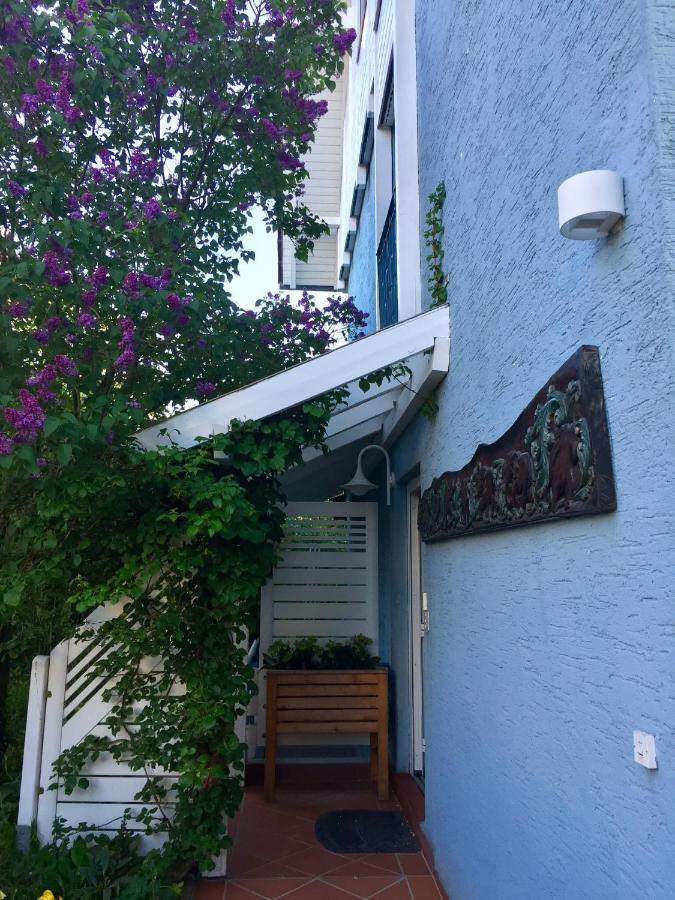 Blaues Haus Apartment Niederdorfelden Екстериор снимка