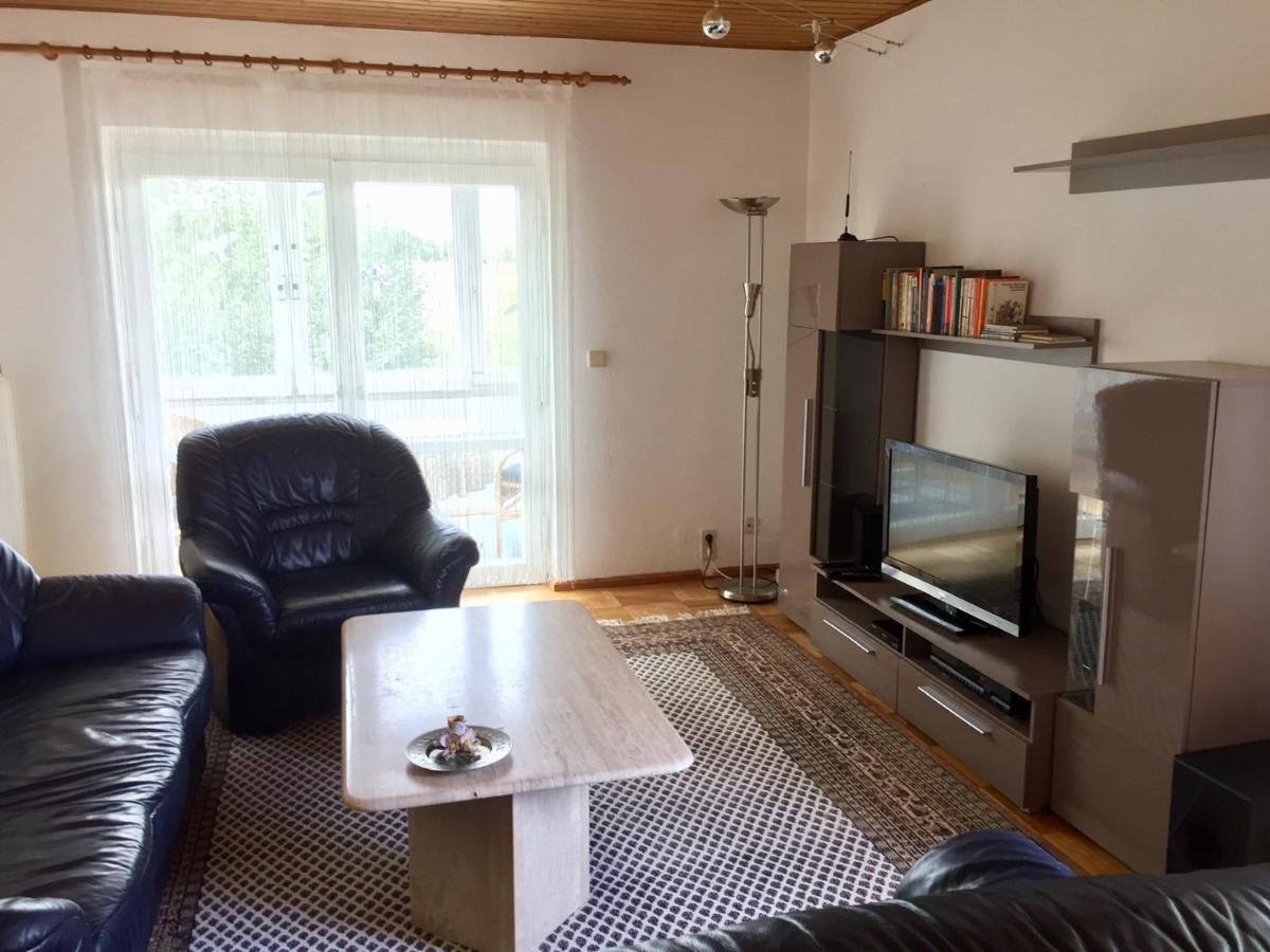 Blaues Haus Apartment Niederdorfelden Екстериор снимка